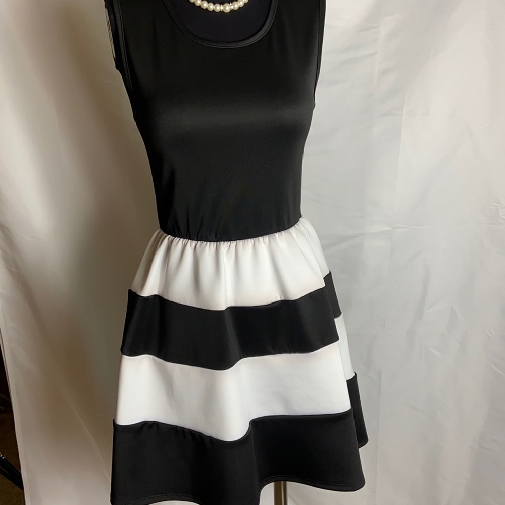Min dress